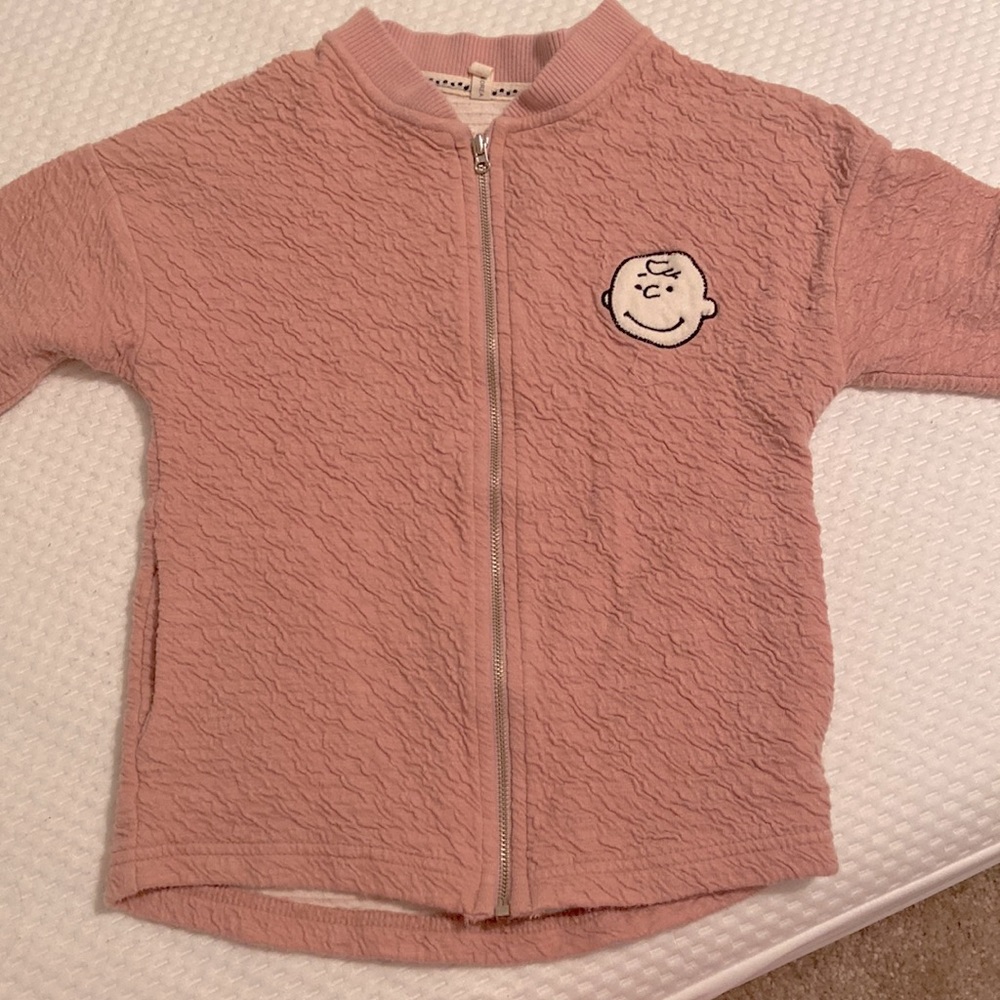Girl’s pink outwear